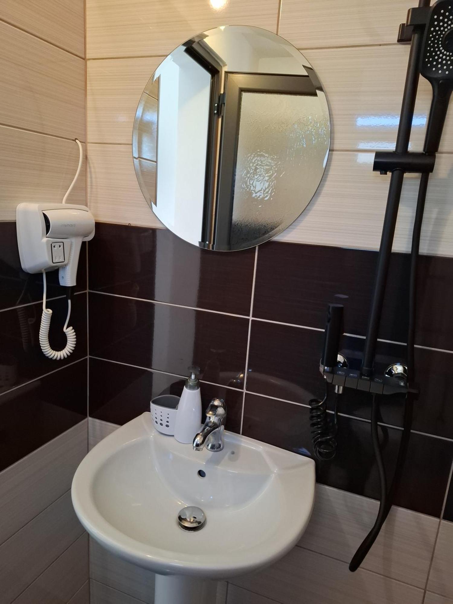 Vila F&M Ksamil Zewnętrze zdjęcie